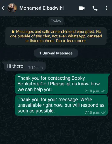 Customer receiving an away message on WhatsApp.