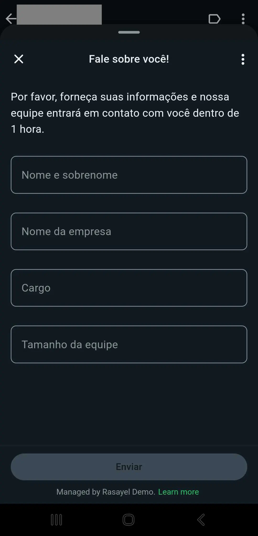 Um lead agendando uma demonstração diretamente dentro do WhatsApp.